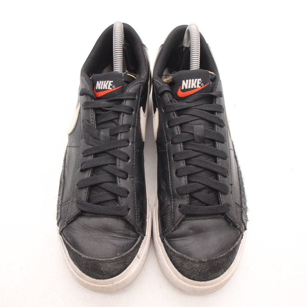 Nike Blazer Low Platform Womens Size 8.5 Black Athletic Sneakers DJ0292-001 - Picture 2 of 9